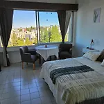 Studio Vista Al Lago 3
